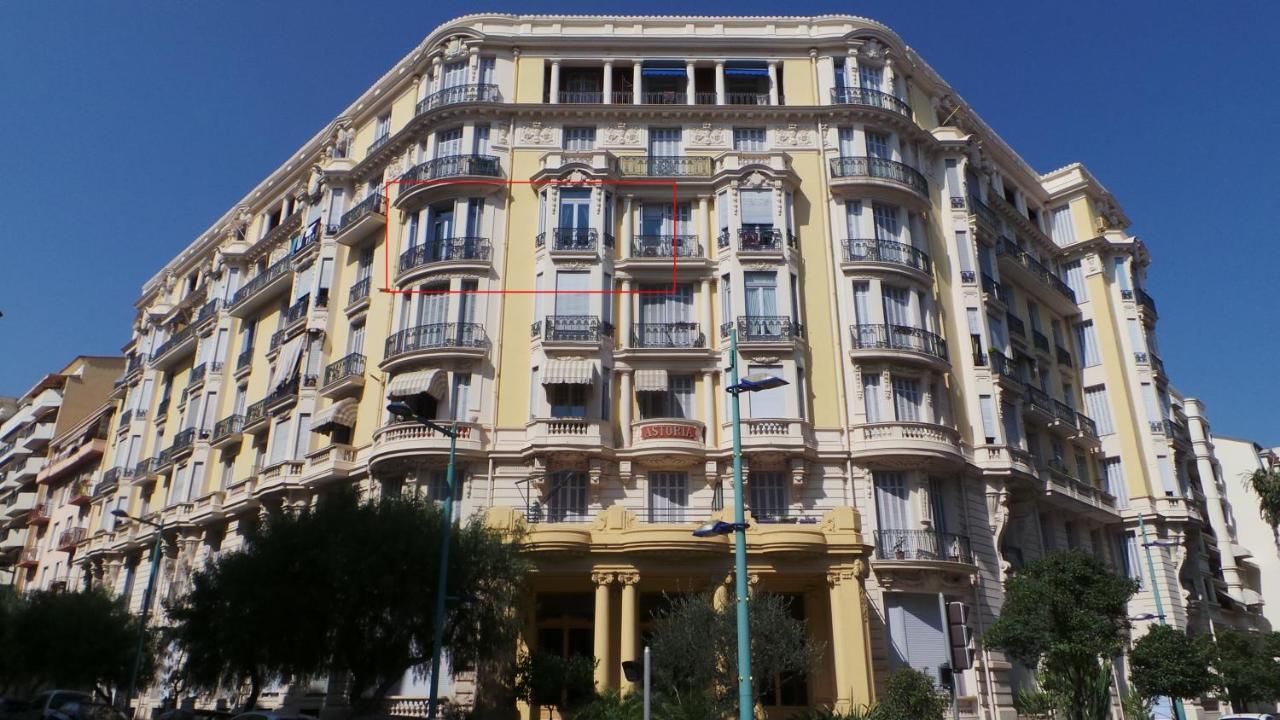 Apartment 2 Pieces, Centre Ville, 50 Metres Plages Et Mer.